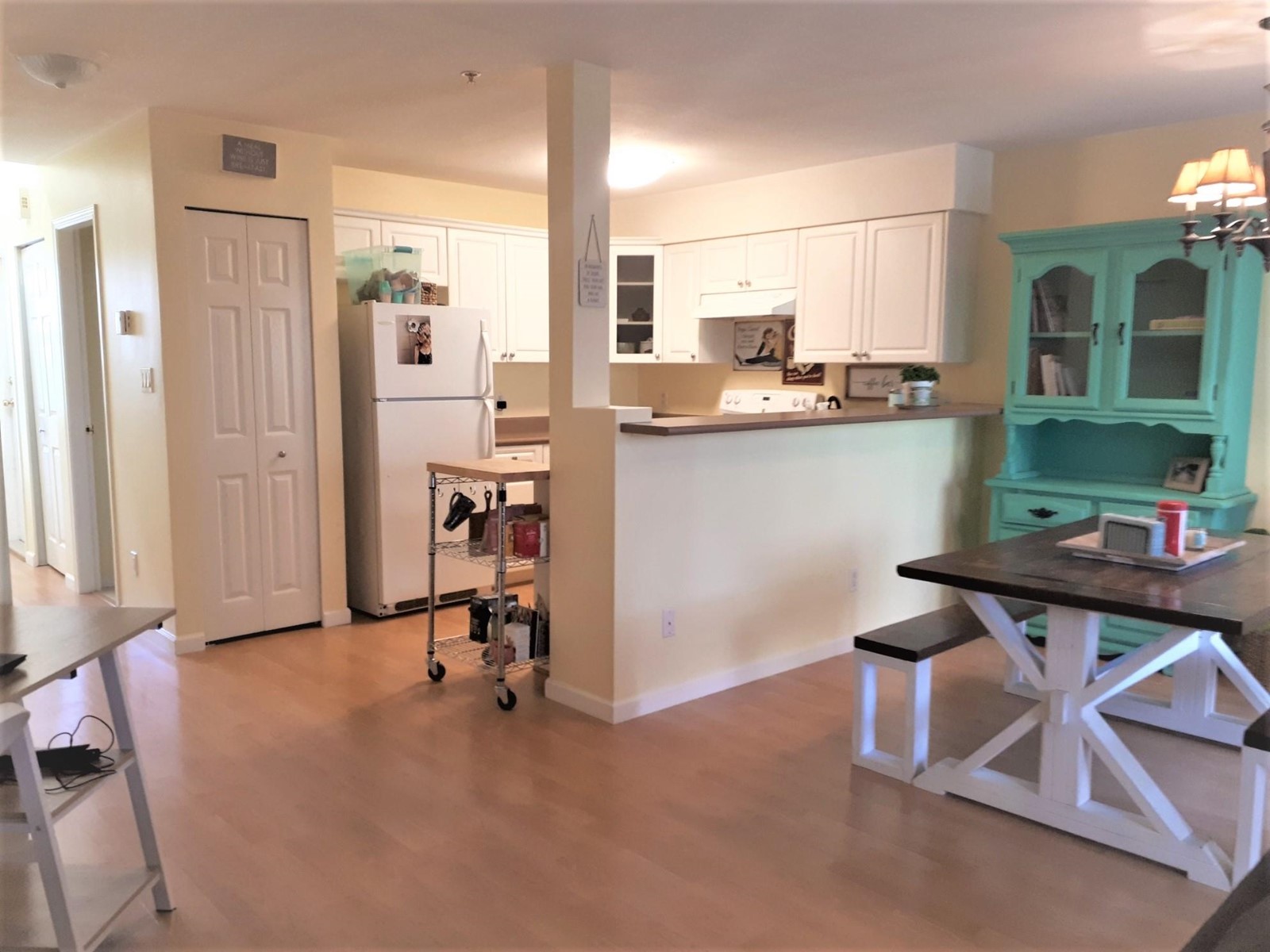 47 735 Park Road, Gibsons, British Columbia  V0N 1V7 - Photo 3 - R2758014