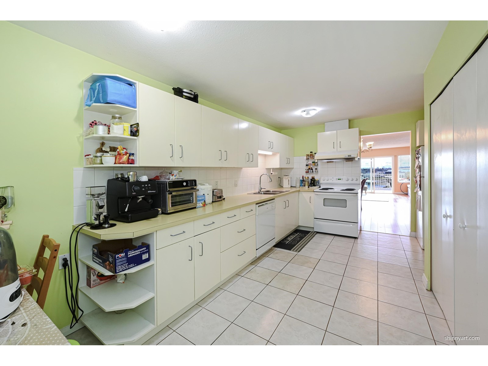 6079 Marine Drive, Burnaby, British Columbia  V3N 2X8 - Photo 15 - R2763506