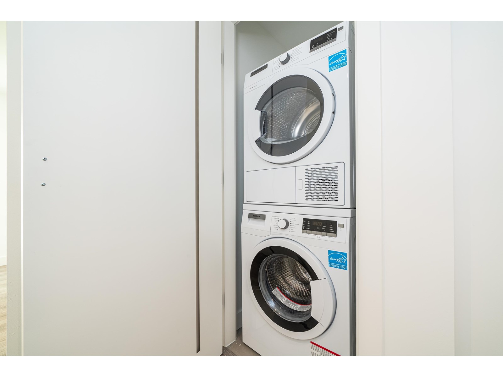 2002 8188 Fraser Street, Vancouver, British Columbia  V5X 0J8 - Photo 18 - R2747921