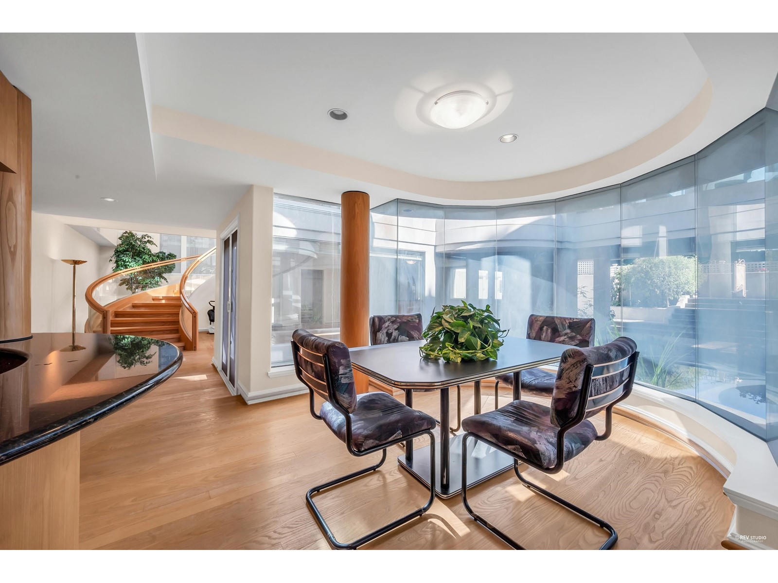 730 Austin Avenue, Coquitlam, British Columbia  V3K 3N1 - Photo 33 - R2763749