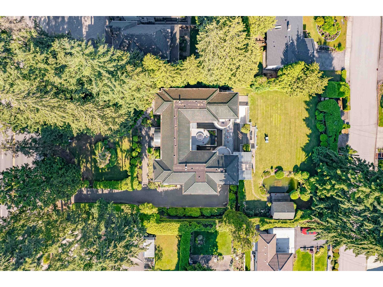 730 Austin Avenue, Coquitlam, British Columbia  V3K 3N1 - Photo 3 - R2763749