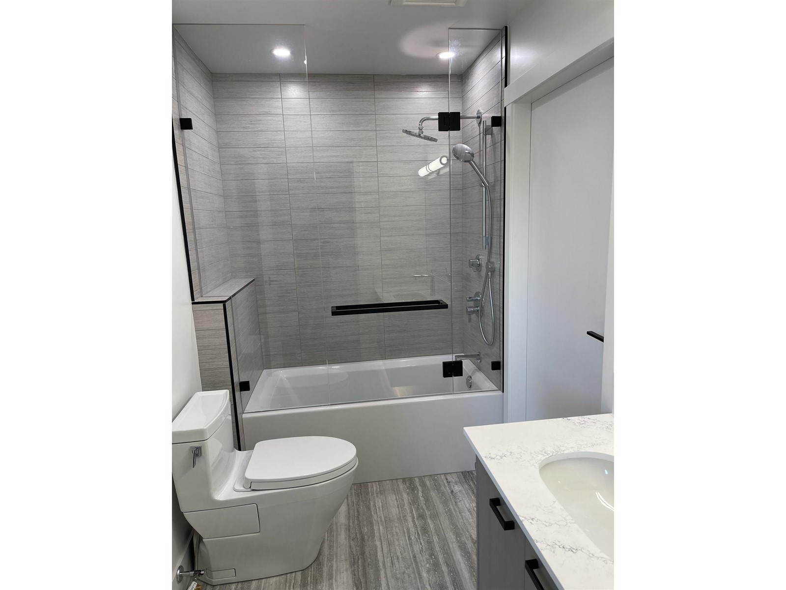 1349 E 19th Avenue, Vancouver, British Columbia  V5V 1L4 - Photo 23 - R2764006
