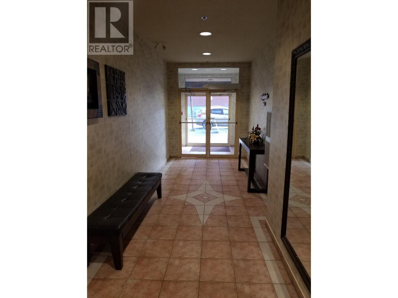 306-308-444 Victoria Street, Kamloops, British Columbia   - Photo 3 - 169847