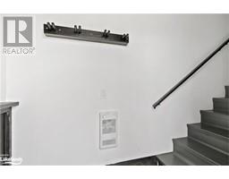 27 SIMCOE Street Unit# B
