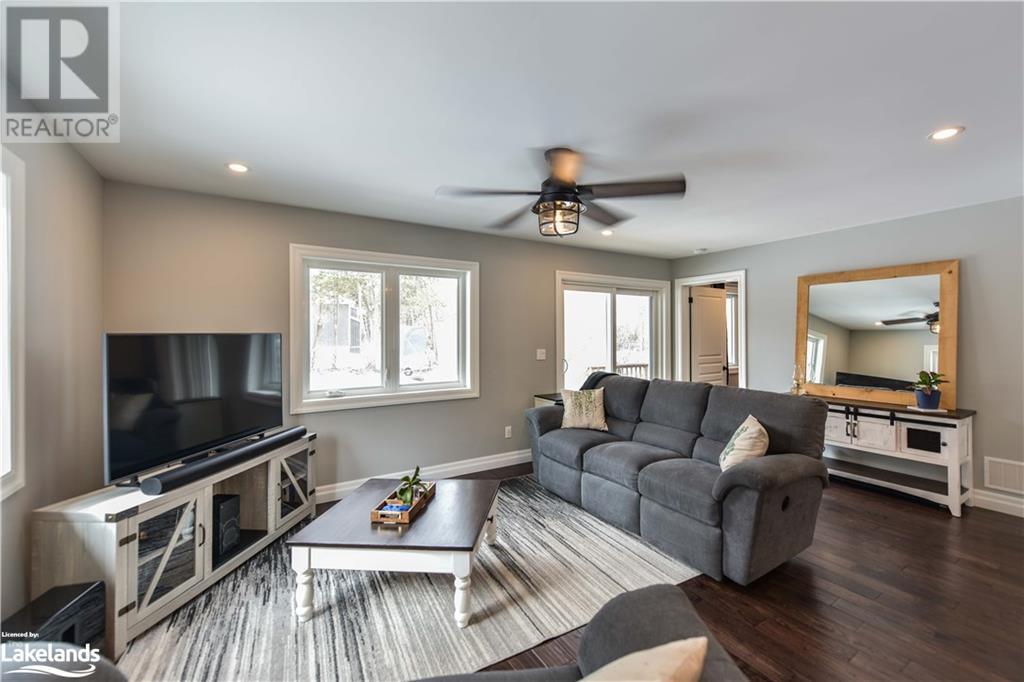 3300 Knight Avenue, Severn, Ontario  L3V 0V9 - Photo 21 - 40395511
