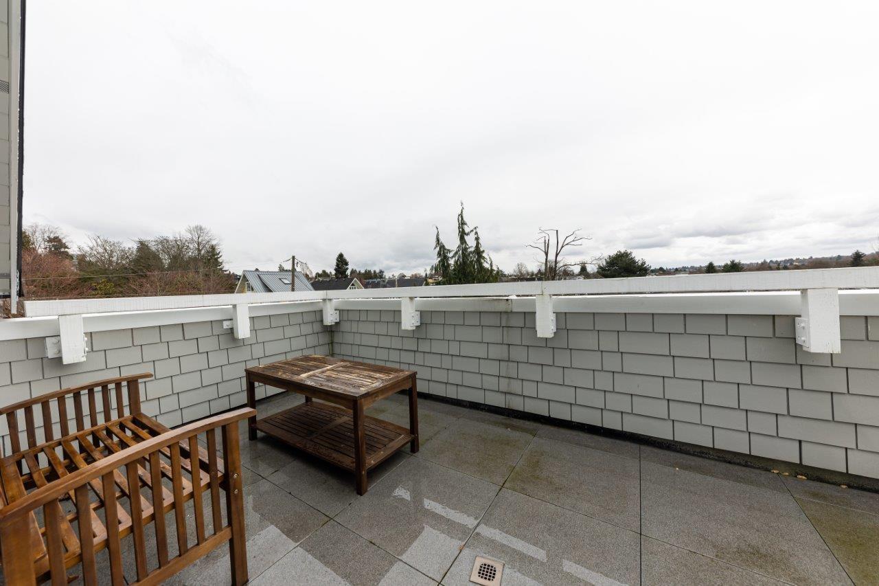 2706 W 2nd Avenue, Vancouver, British Columbia  V6K 1K3 - Photo 8 - R2765519