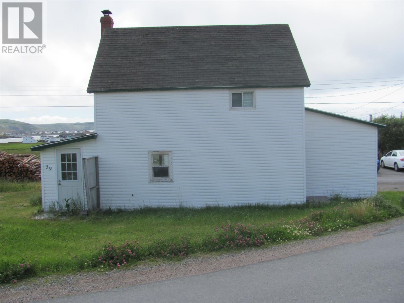39-43 Red Point Road, Bonavista, A0C1B0, 2 Bedrooms Bedrooms, ,1 BathroomBathrooms,Single Family,For sale,Red Point,1233831