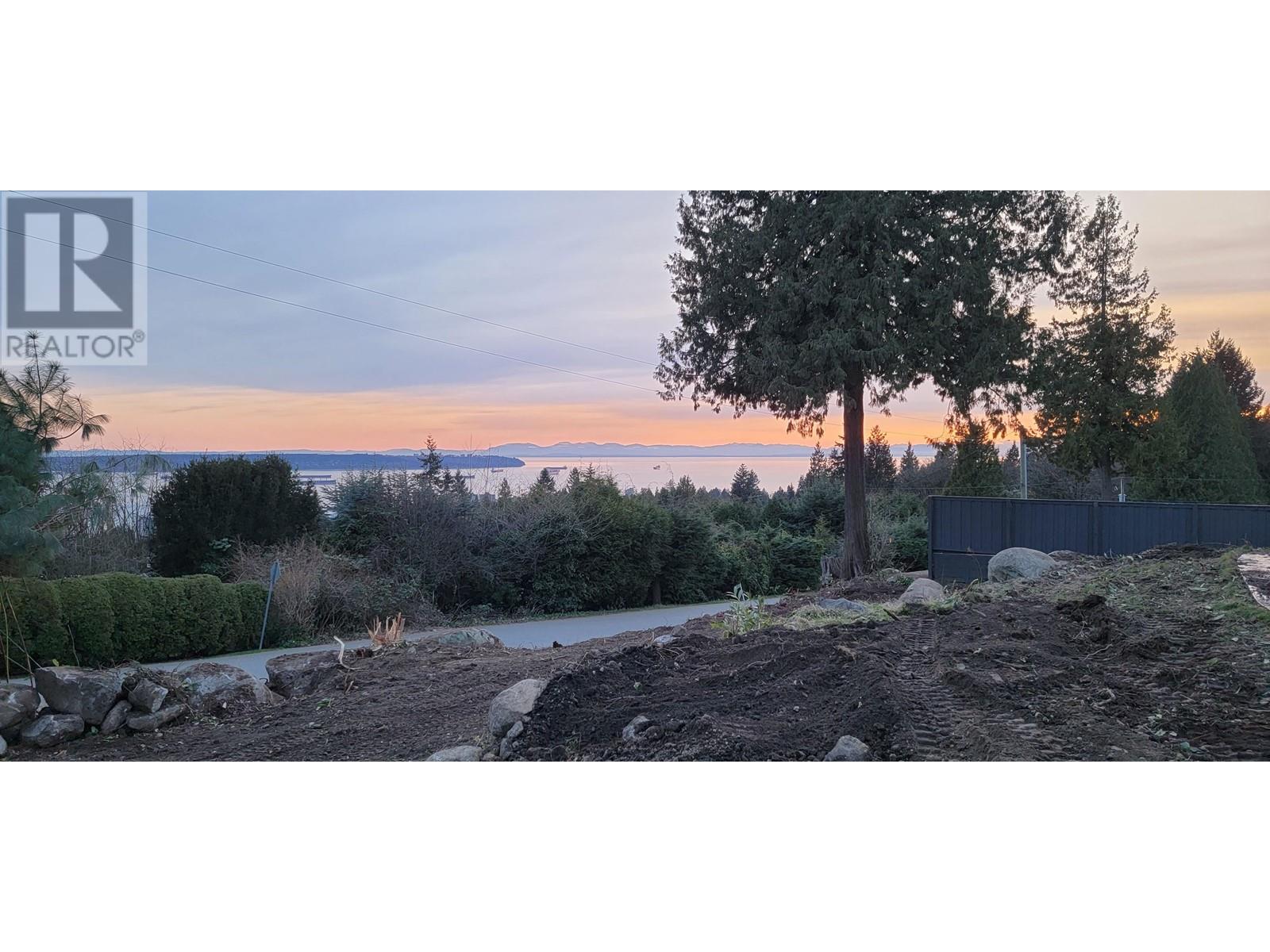 1915 12th Street, West Vancouver, British Columbia  V7S 2T1 - Photo 20 - R2765614