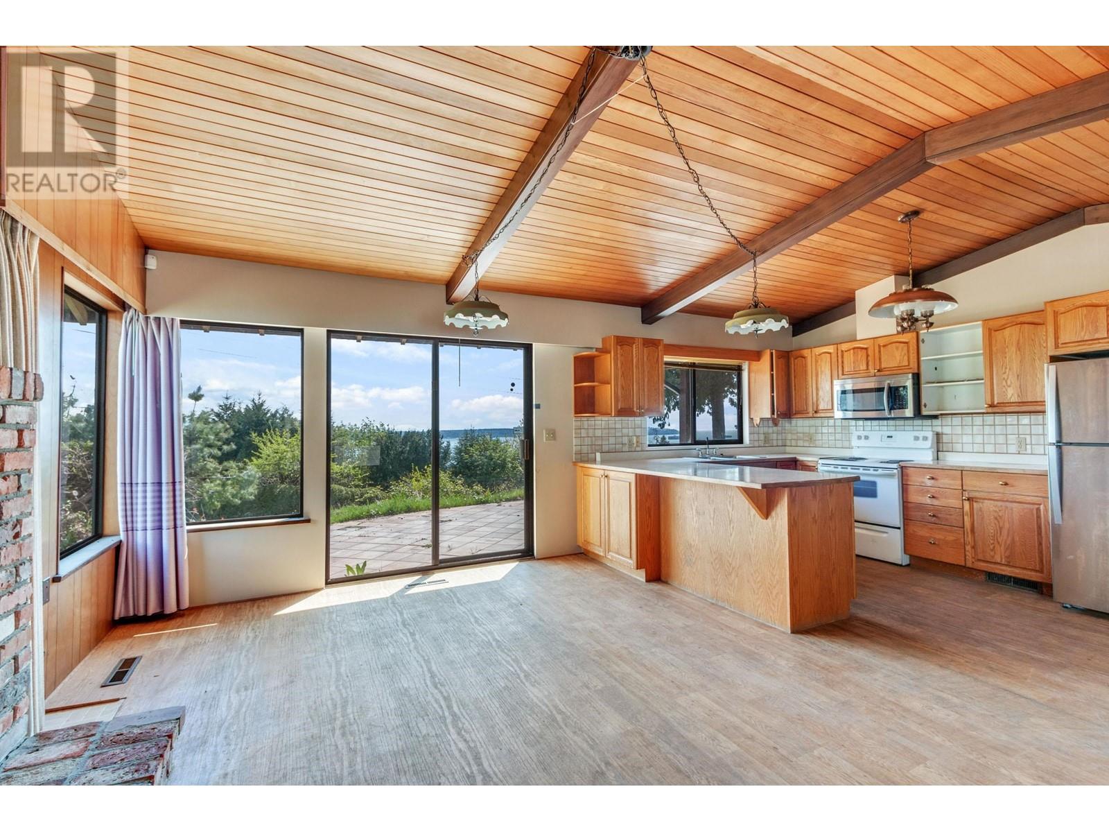 1915 12th Street, West Vancouver, British Columbia  V7S 2T1 - Photo 12 - R2765614