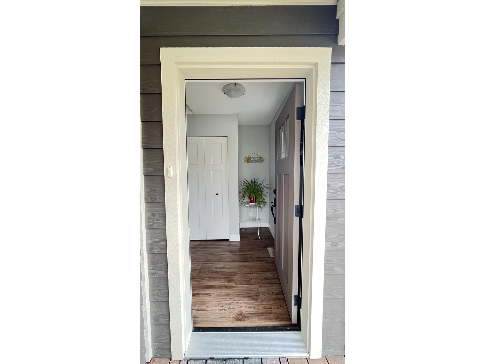 754 Wright Road, Gibsons, British Columbia  V0N 1V7 - Photo 15 - R2765939