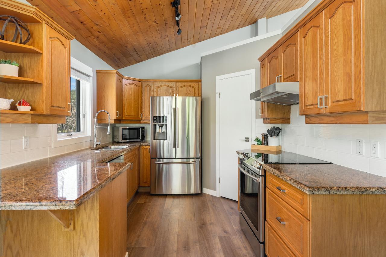 2136 Panorama Drive, Panorama, British Columbia  V0A 1T0 - Photo 12 - 2469981