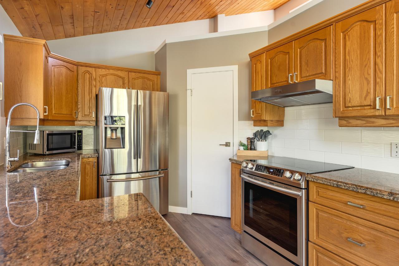 2136 Panorama Drive, Panorama, British Columbia  V0A 1T0 - Photo 14 - 2469981