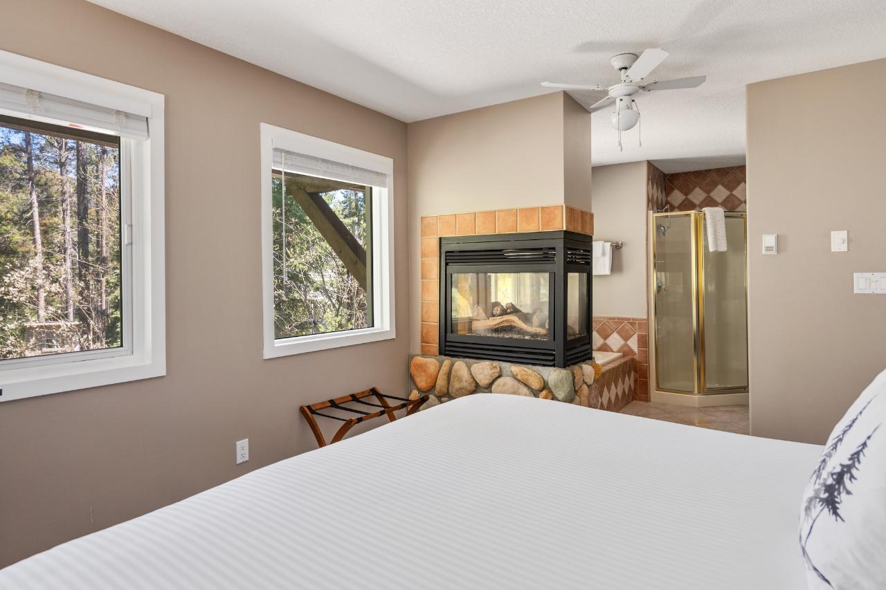 2136 Panorama Drive, Panorama, British Columbia  V0A 1T0 - Photo 19 - 2469981