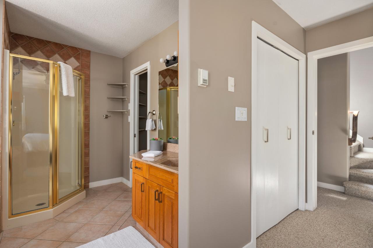 2136 Panorama Drive, Panorama, British Columbia  V0A 1T0 - Photo 20 - 2469981