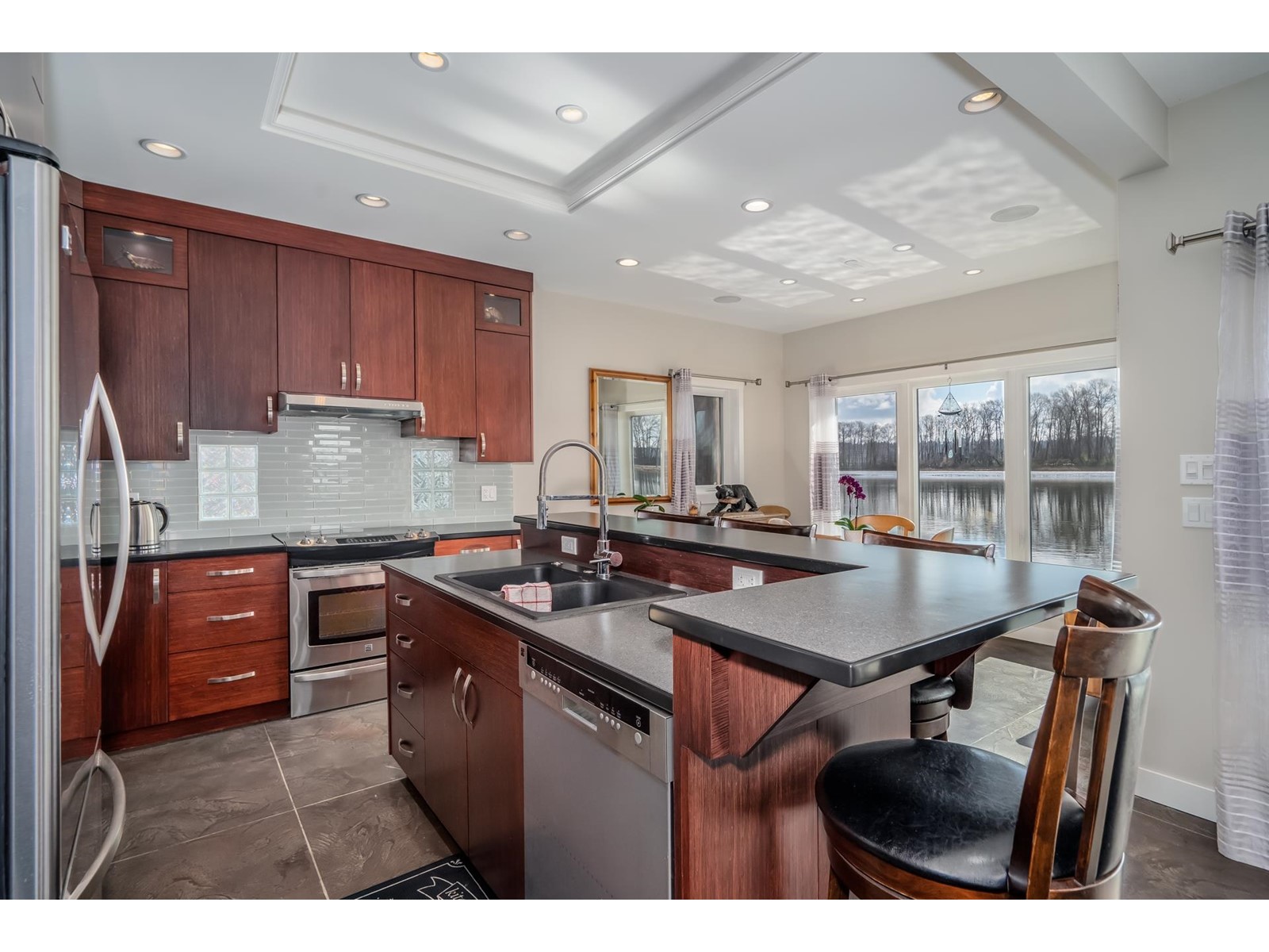 6 750 South Dyke Road, New Westminster, British Columbia  V3M 4Z8 - Photo 8 - R2765885