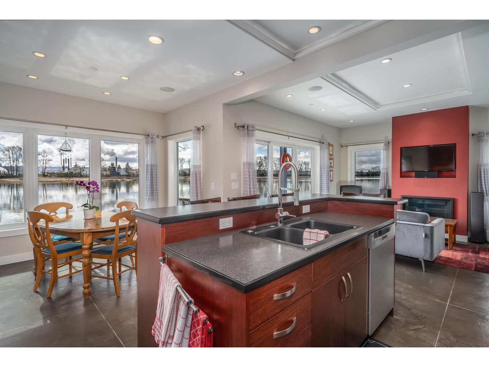 6 750 South Dyke Road, New Westminster, British Columbia  V3M 4Z8 - Photo 13 - R2765885