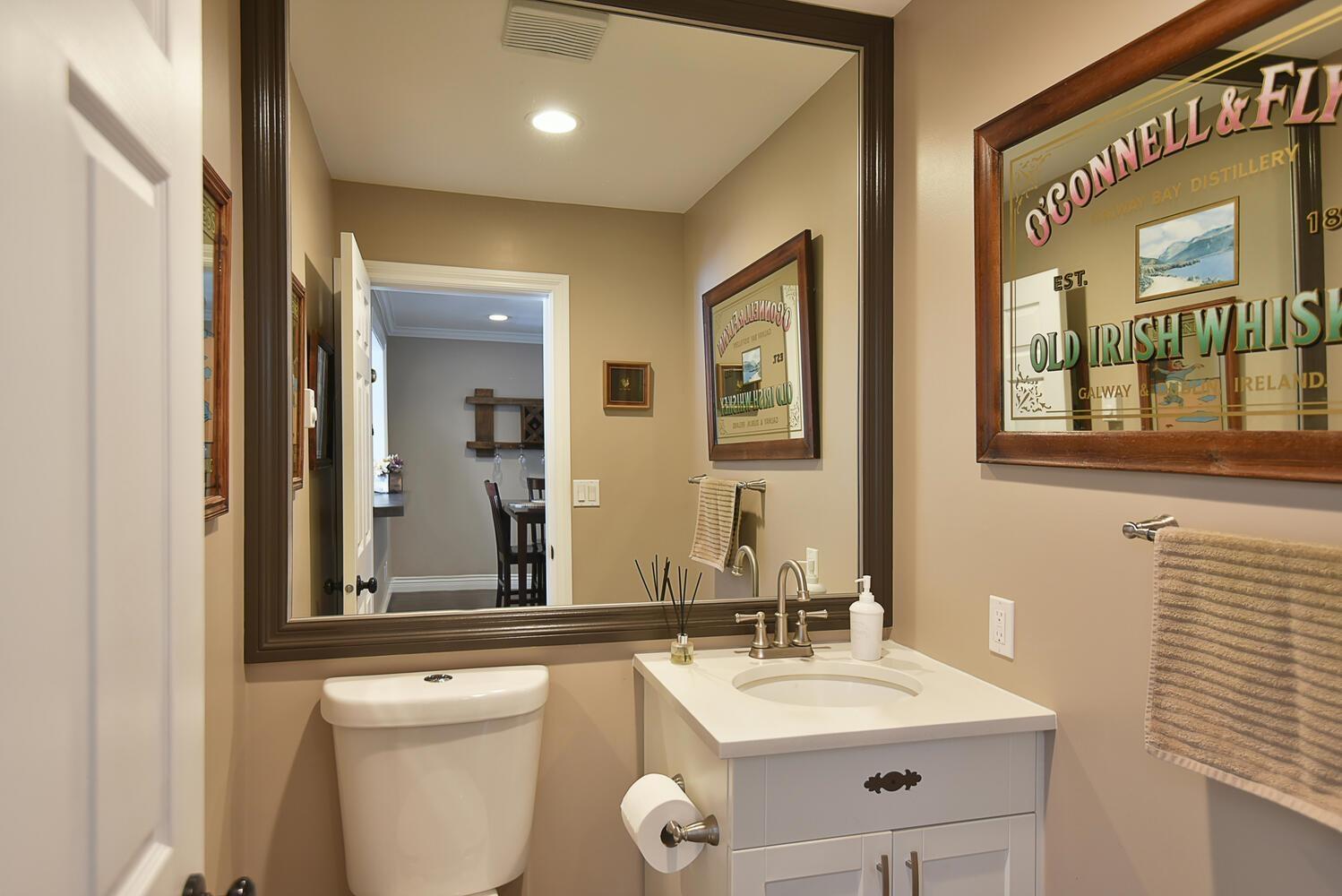 508 Marine Drive, Gibsons, British Columbia  V0N 1V1 - Photo 13 - R2766786