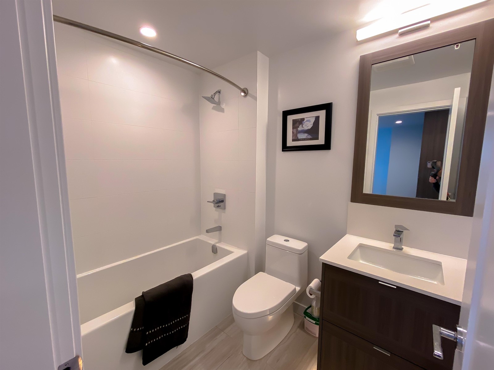 2004 2311 Beta Avenue, Burnaby, British Columbia  V5C 0M1 - Photo 13 - R2766845