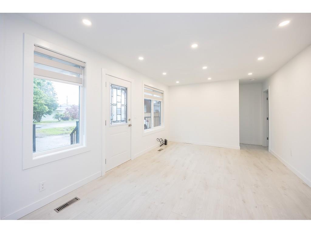 20367 Kent Street, Maple Ridge, British Columbia  V2X 1A7 - Photo 10 - R2766817