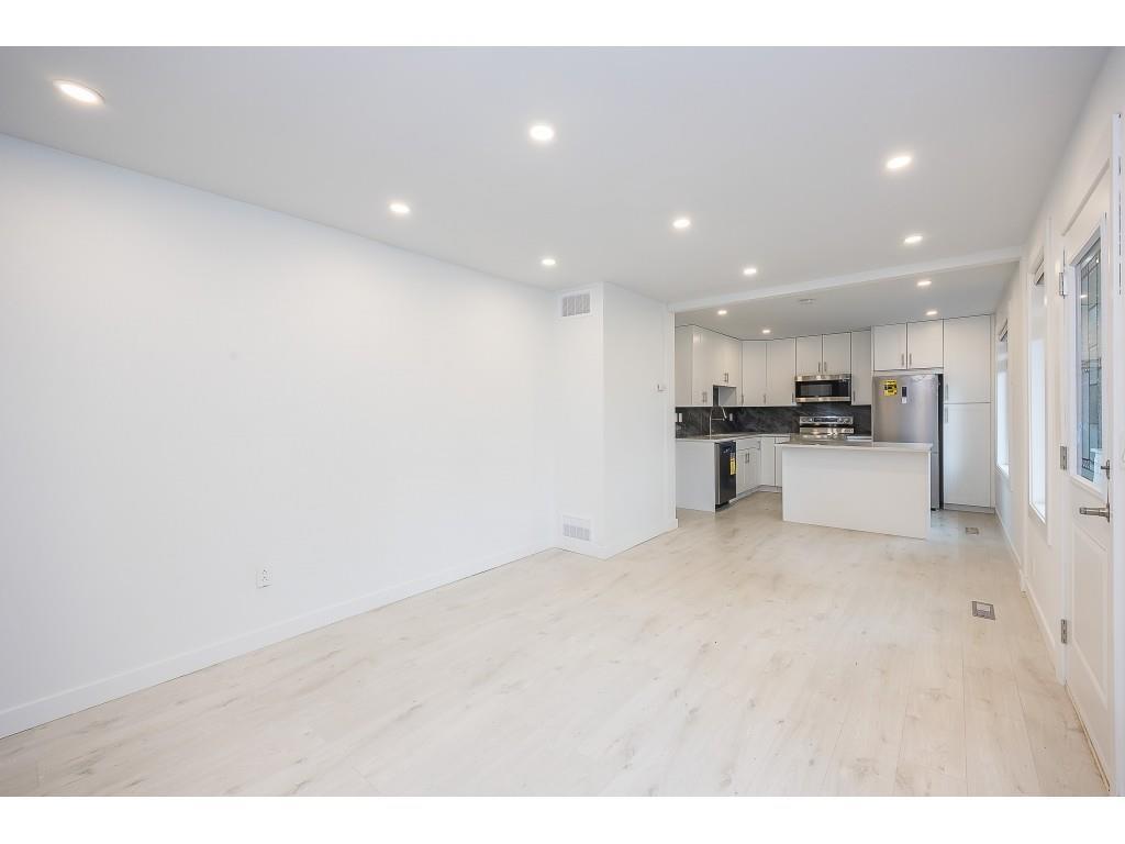 20367 Kent Street, Maple Ridge, British Columbia  V2X 1A7 - Photo 14 - R2766817