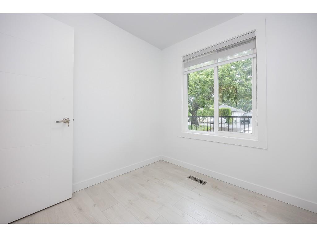 20367 Kent Street, Maple Ridge, British Columbia  V2X 1A7 - Photo 30 - R2766817