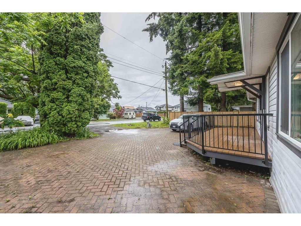 20367 Kent Street, Maple Ridge, British Columbia  V2X 1A7 - Photo 4 - R2766817