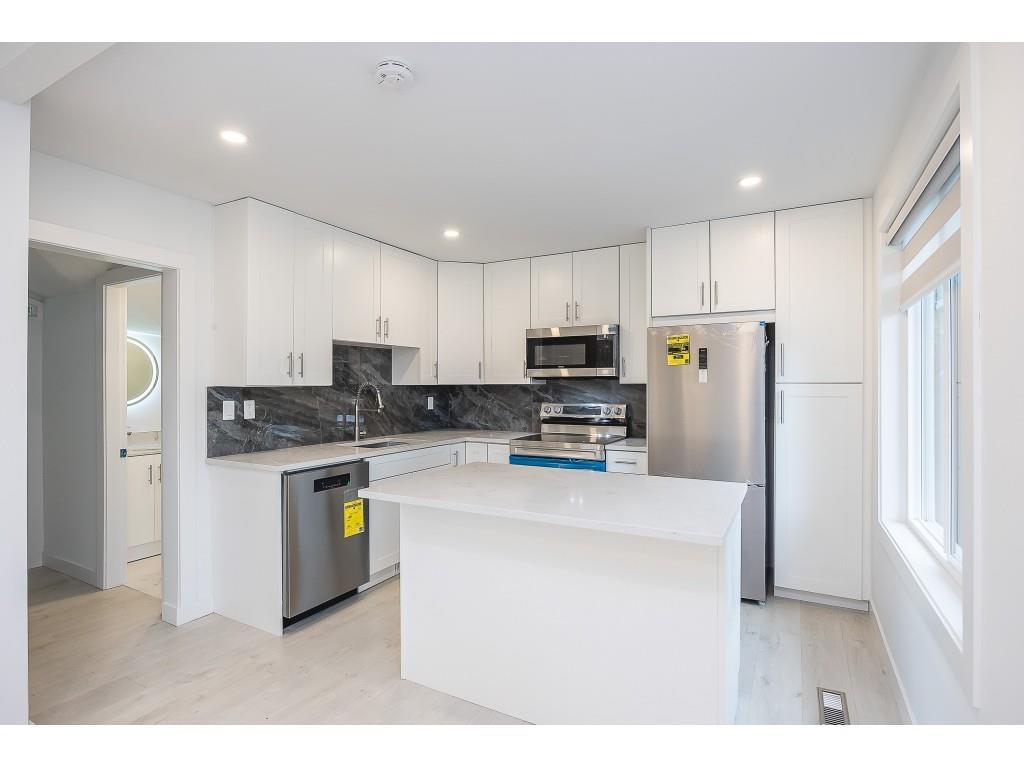 20367 Kent Street, Maple Ridge, British Columbia  V2X 1A7 - Photo 5 - R2766817