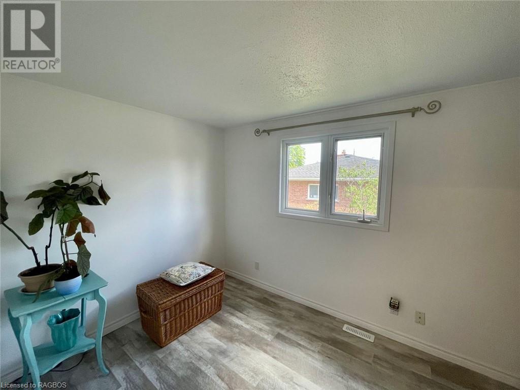 1012 West Street, Kincardine, Ontario  N2Z 1C8 - Photo 24 - 40395258