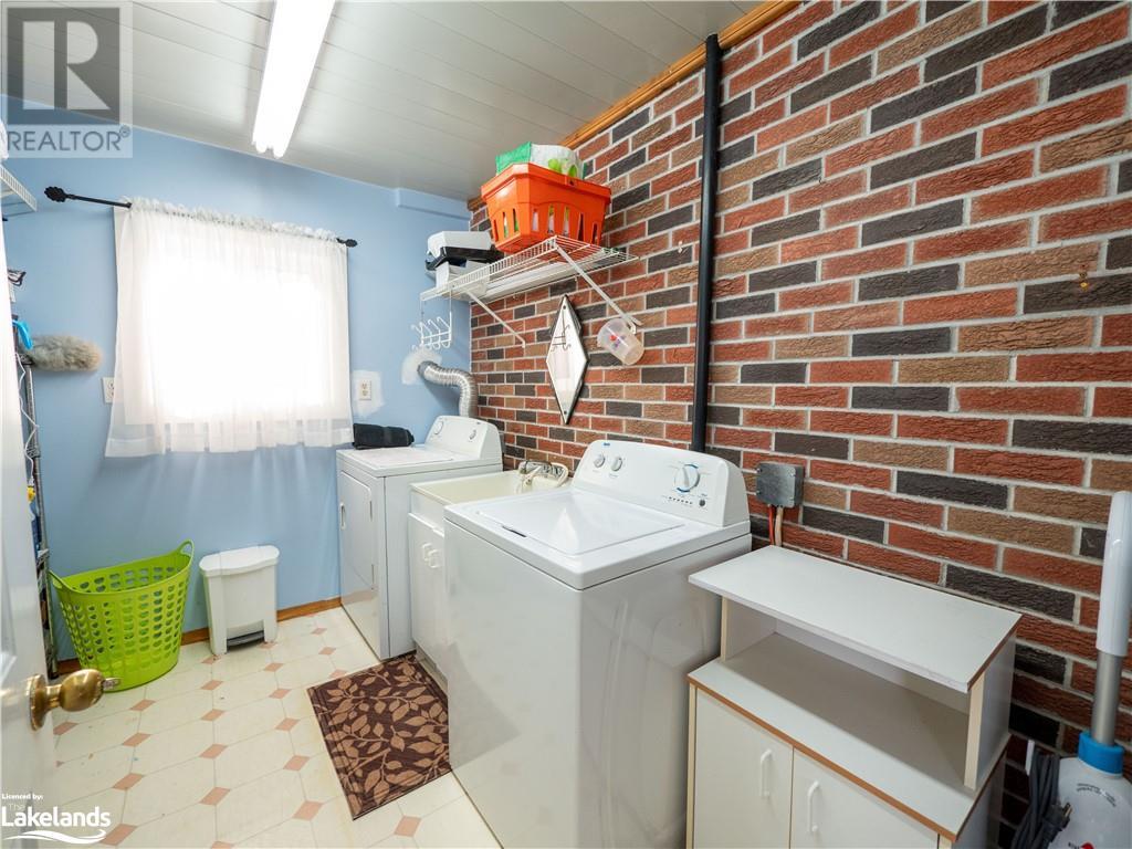 2512 Honey Harbour Road, Honey Harbour, Ontario  P0E 1E0 - Photo 17 - 40390307