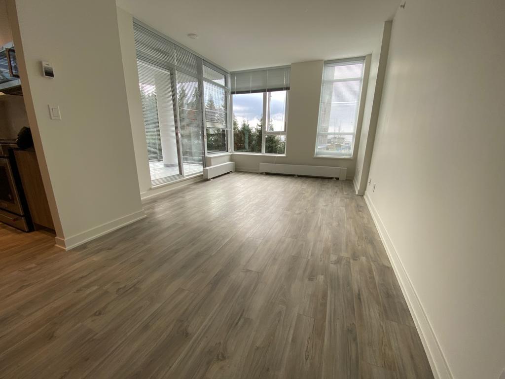 602 8940 University Crescent, Burnaby, British Columbia  V5A 0E7 - Photo 2 - R2766537