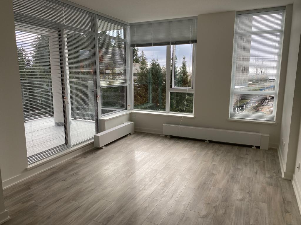 602 8940 University Crescent, Burnaby, British Columbia  V5A 0E7 - Photo 1 - R2766537