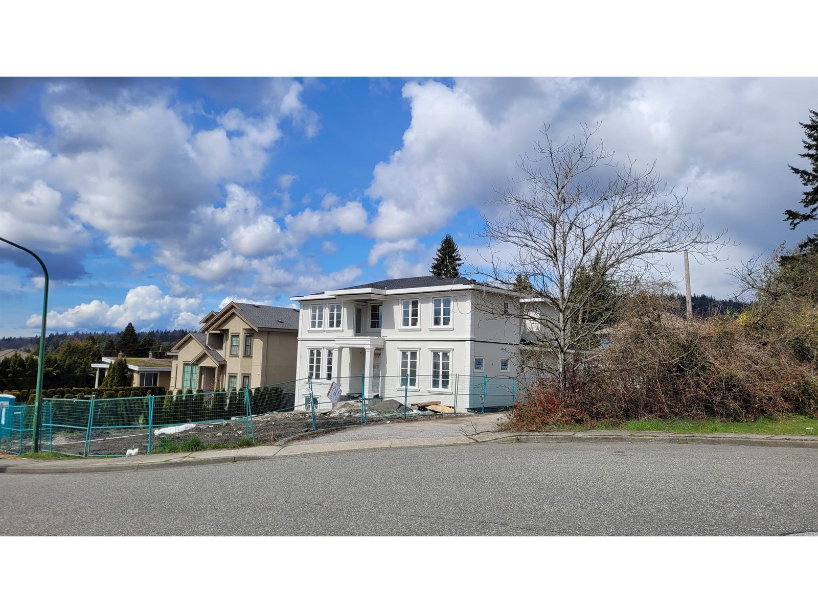 9977 Sullivan Street, Burnaby, British Columbia  V3J 1J1 - Photo 4 - R2767395