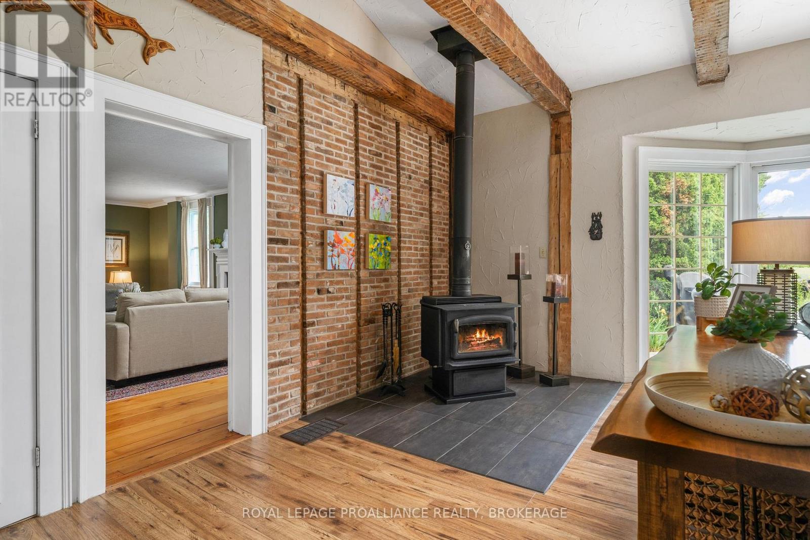 845 County Rd 3, Prince Edward County, Ontario  K8N 4Z1 - Photo 15 - X5962767