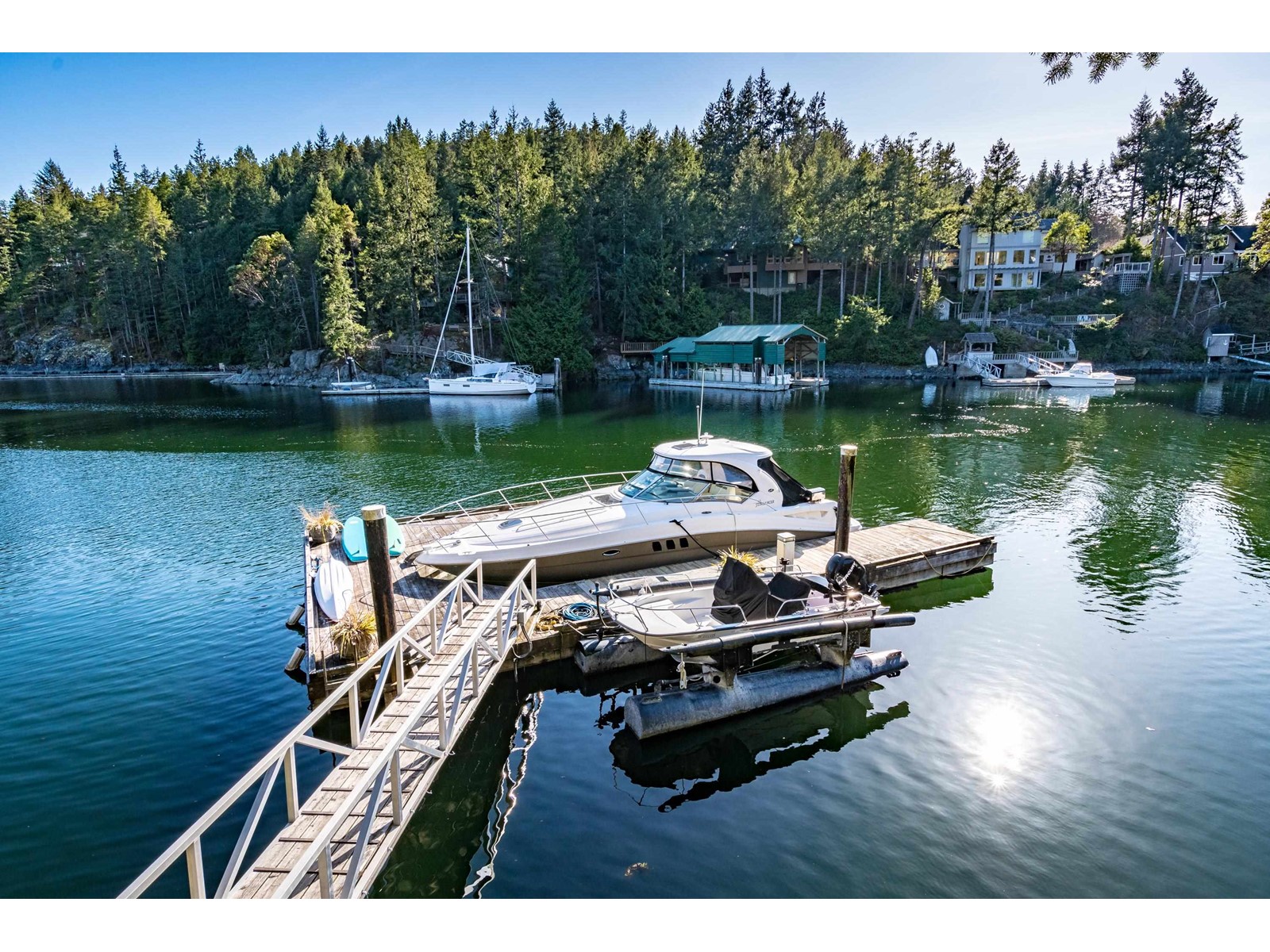5432 Sans Souci Road, Halfmoon Bay, British Columbia  V7Z 1B6 - Photo 12 - R2768937