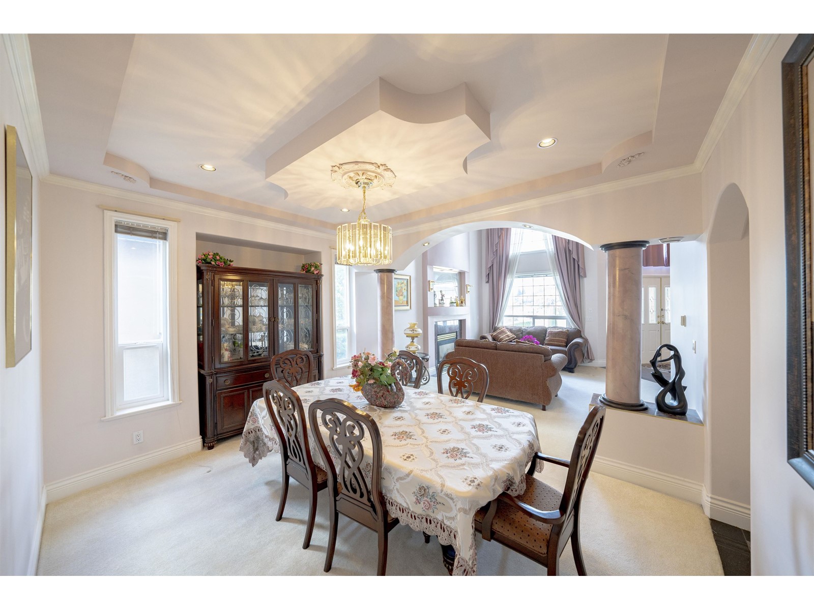 3155 Silverthrone Drive, Coquitlam, British Columbia  V3E 3C3 - Photo 6 - R2768875