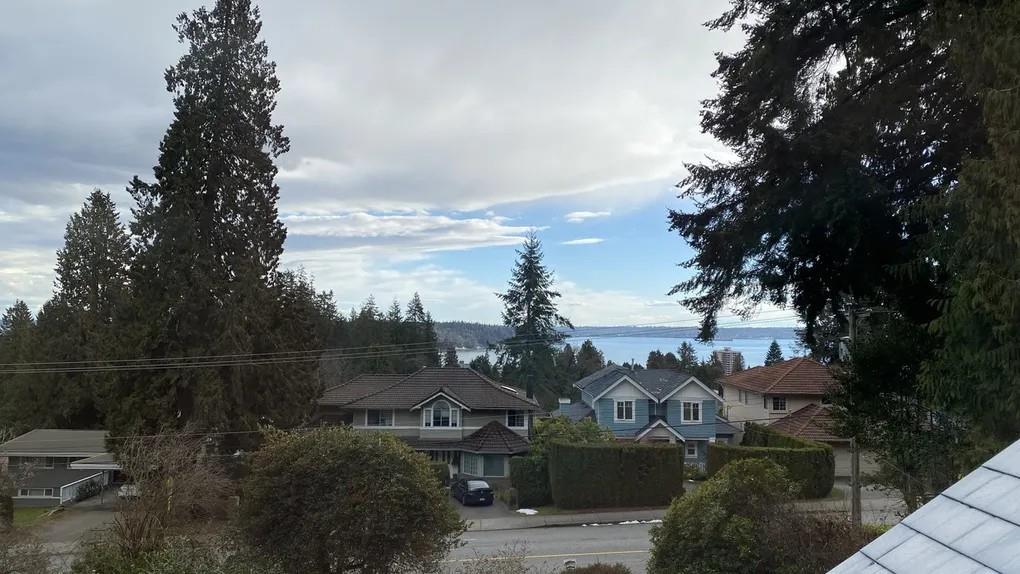13XX MATHERS AVE WEST VANCOUVER, west vancouver, British Columbia V7T2G5