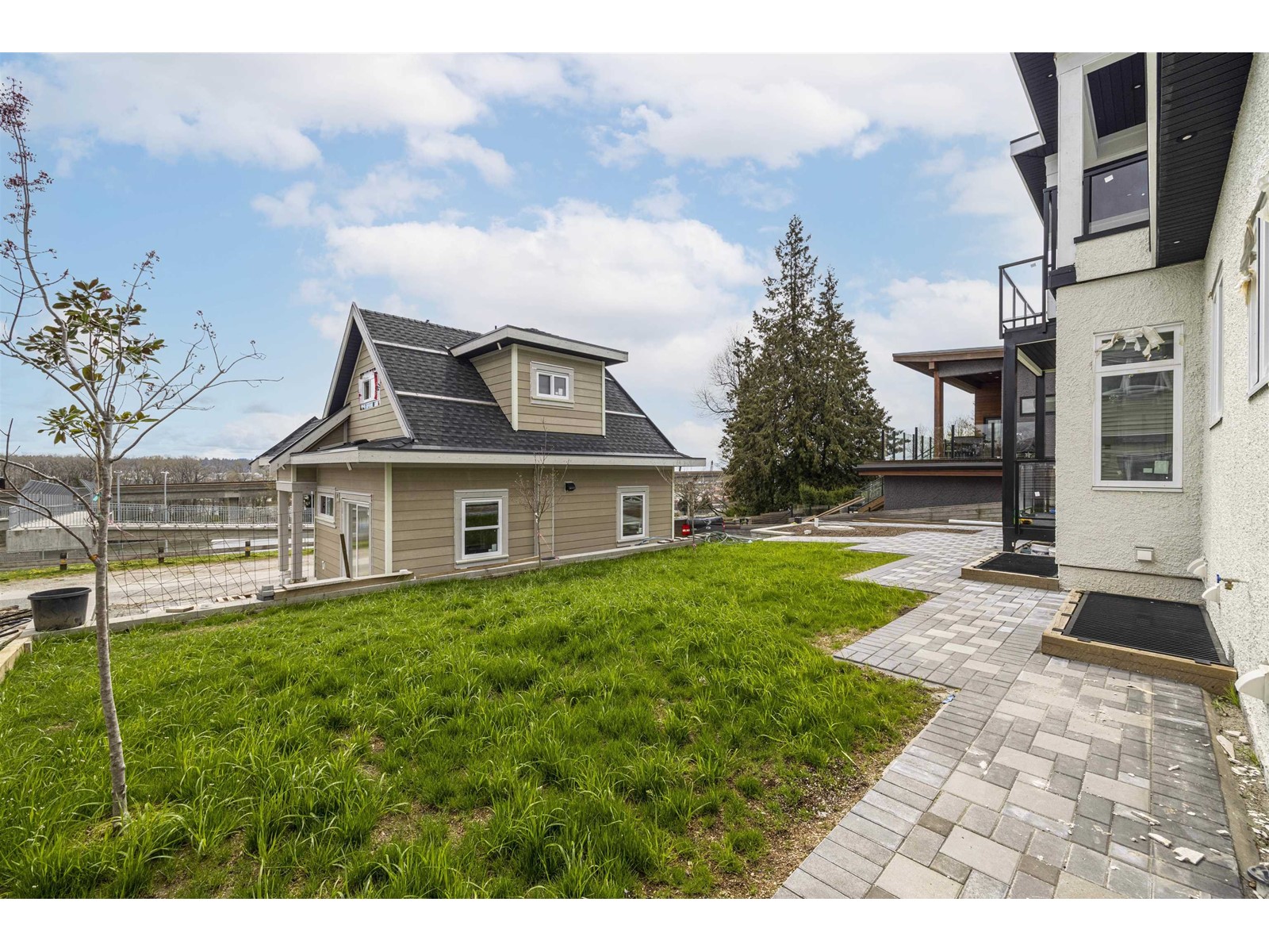 1816 Nanaimo Street, New Westminster, British Columbia  V3M 2G9 - Photo 9 - R2769454