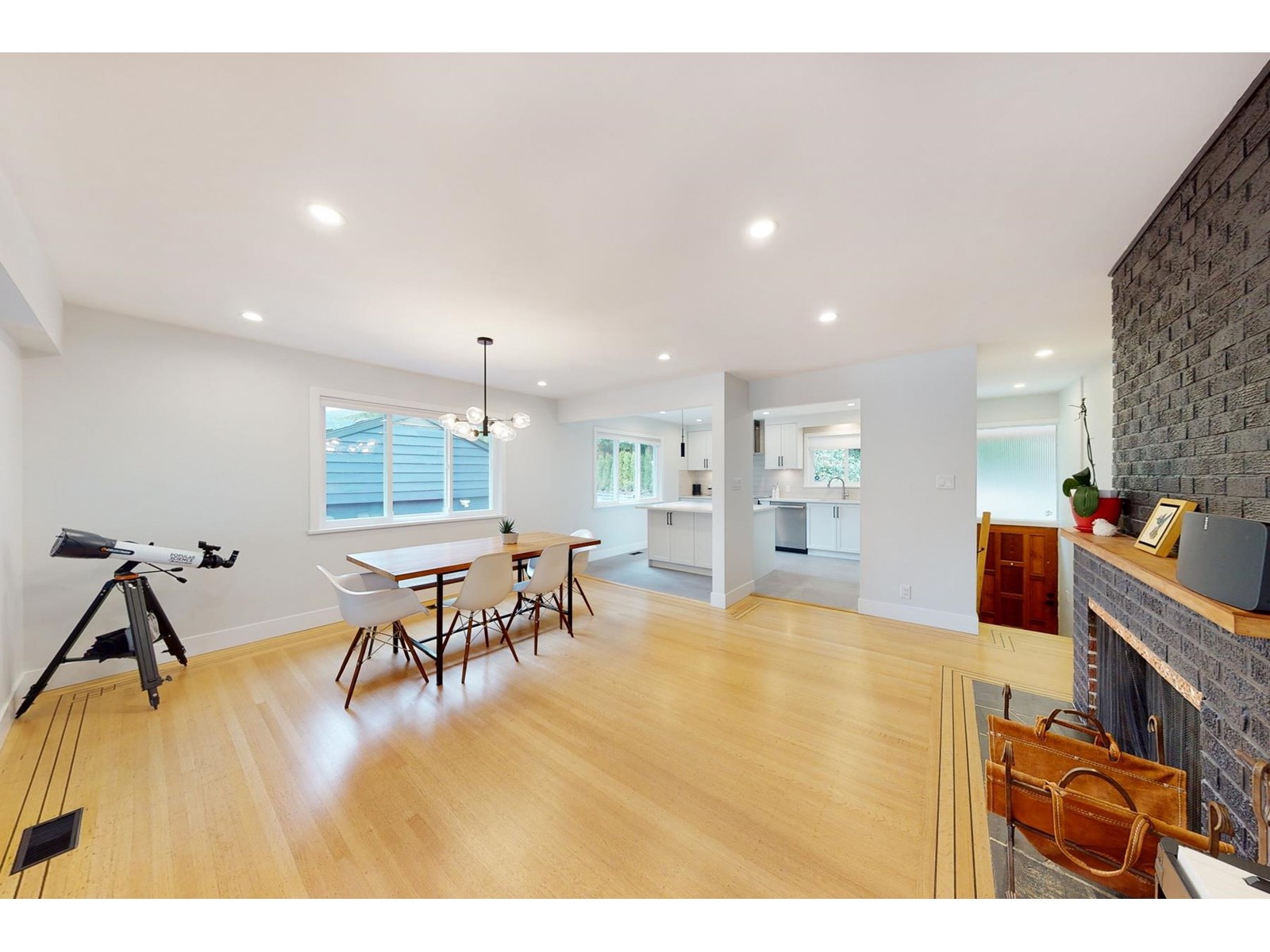 977 Clements Avenue, North Vancouver, British Columbia  V7R 2L1 - Photo 13 - R2769748