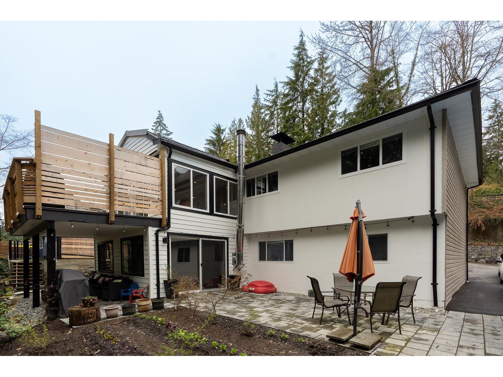 977 Clements Avenue, North Vancouver, British Columbia  V7R 2L1 - Photo 22 - R2769748