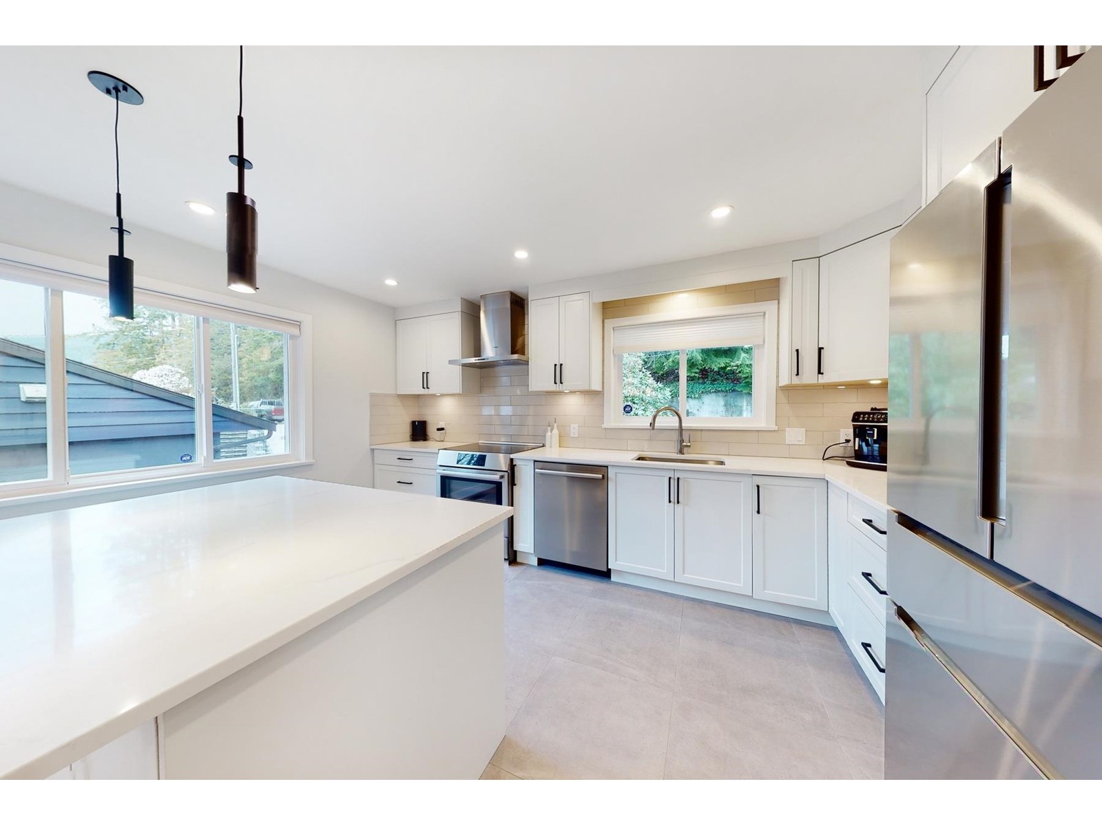 977 Clements Avenue, North Vancouver, British Columbia  V7R 2L1 - Photo 7 - R2769748
