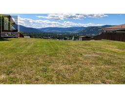 7465 VALLEY HEIGHTS Drive, grand forks, British Columbia