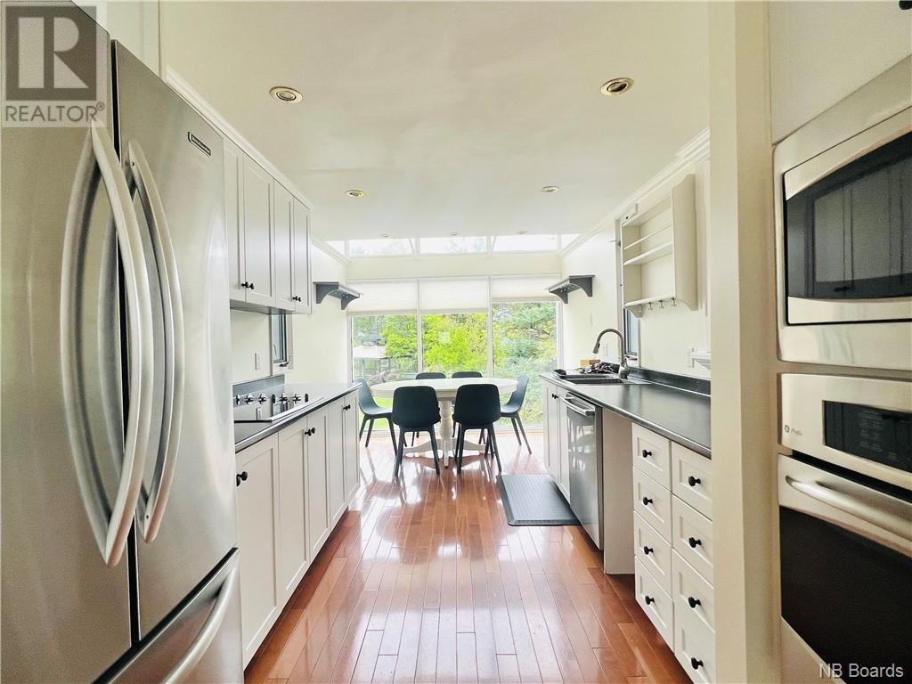 4 Cote Bleu, Bathurst, New Brunswick  E2A 3E8 - Photo 12 - NB085589
