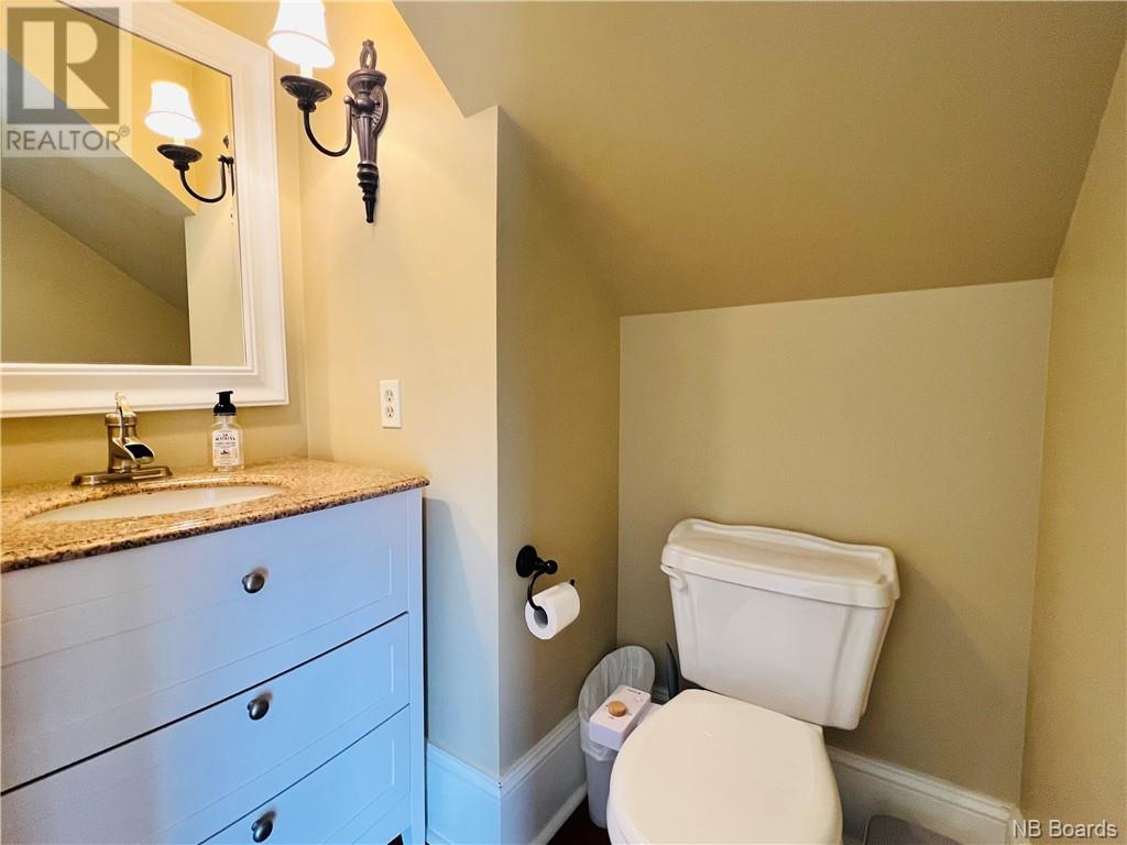4 Cote Bleu, Bathurst, New Brunswick  E2A 3E8 - Photo 18 - NB085589