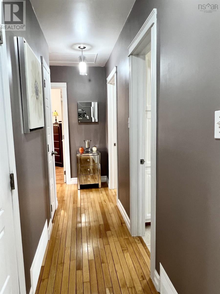 201 Harriett Street, Shelburne, Nova Scotia  B0T 1W0 - Photo 19 - 202224981