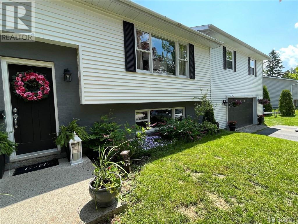 224 Geralyn Drive, Miramichi, New Brunswick E1N 3T9 - Photo 3 - NB085704