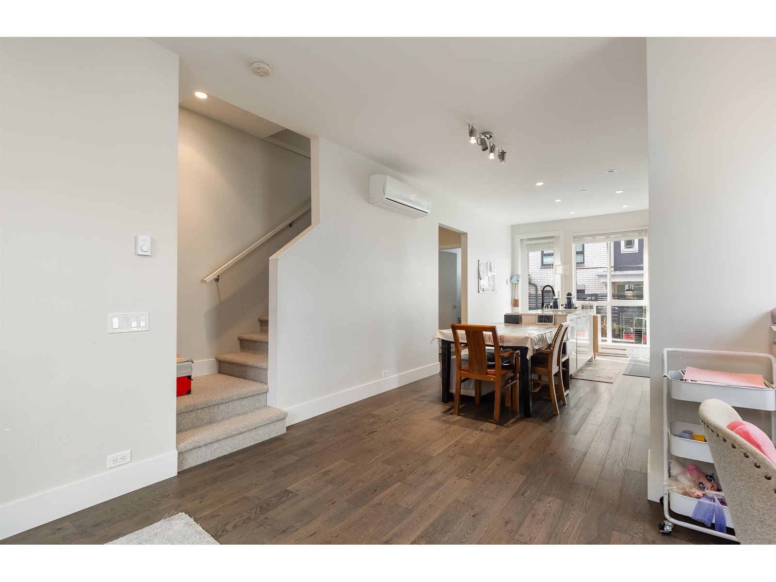 250 W 62nd Avenue, Vancouver, British Columbia  V5X 0G7 - Photo 9 - R2770175