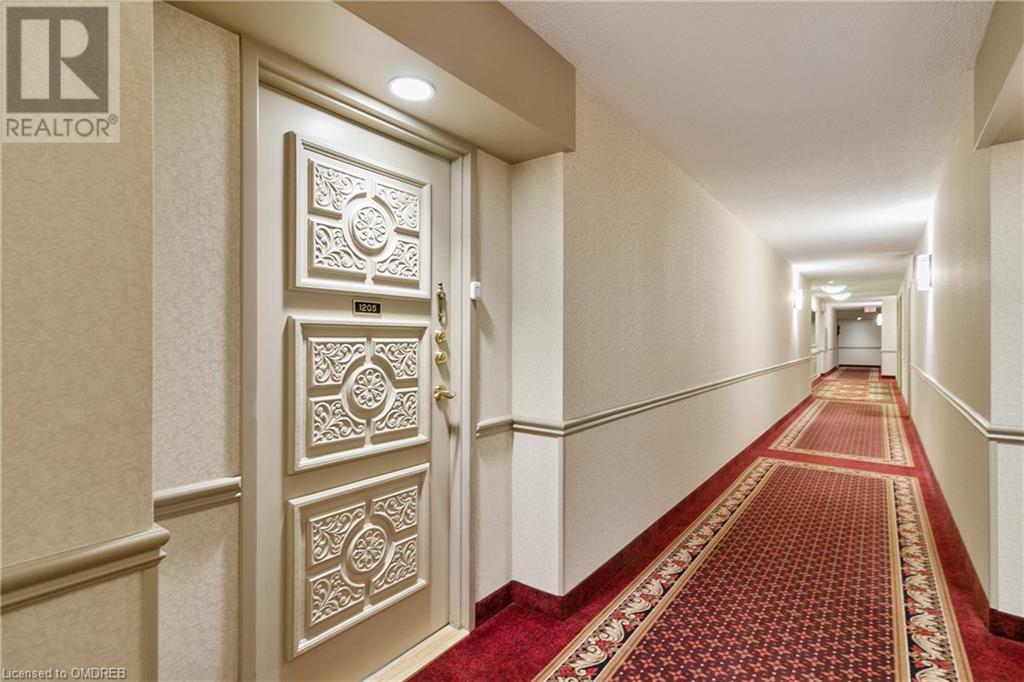 2185 Marine Drive Unit# 1205, Oakville, Ontario  L6L 5L6 - Photo 2 - 40406661