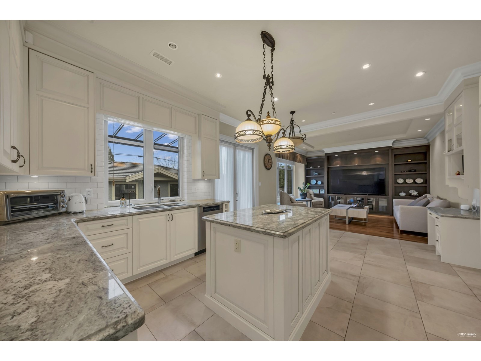 2318 W 18th Avenue, Vancouver, British Columbia  V6L 1A8 - Photo 10 - R2766692