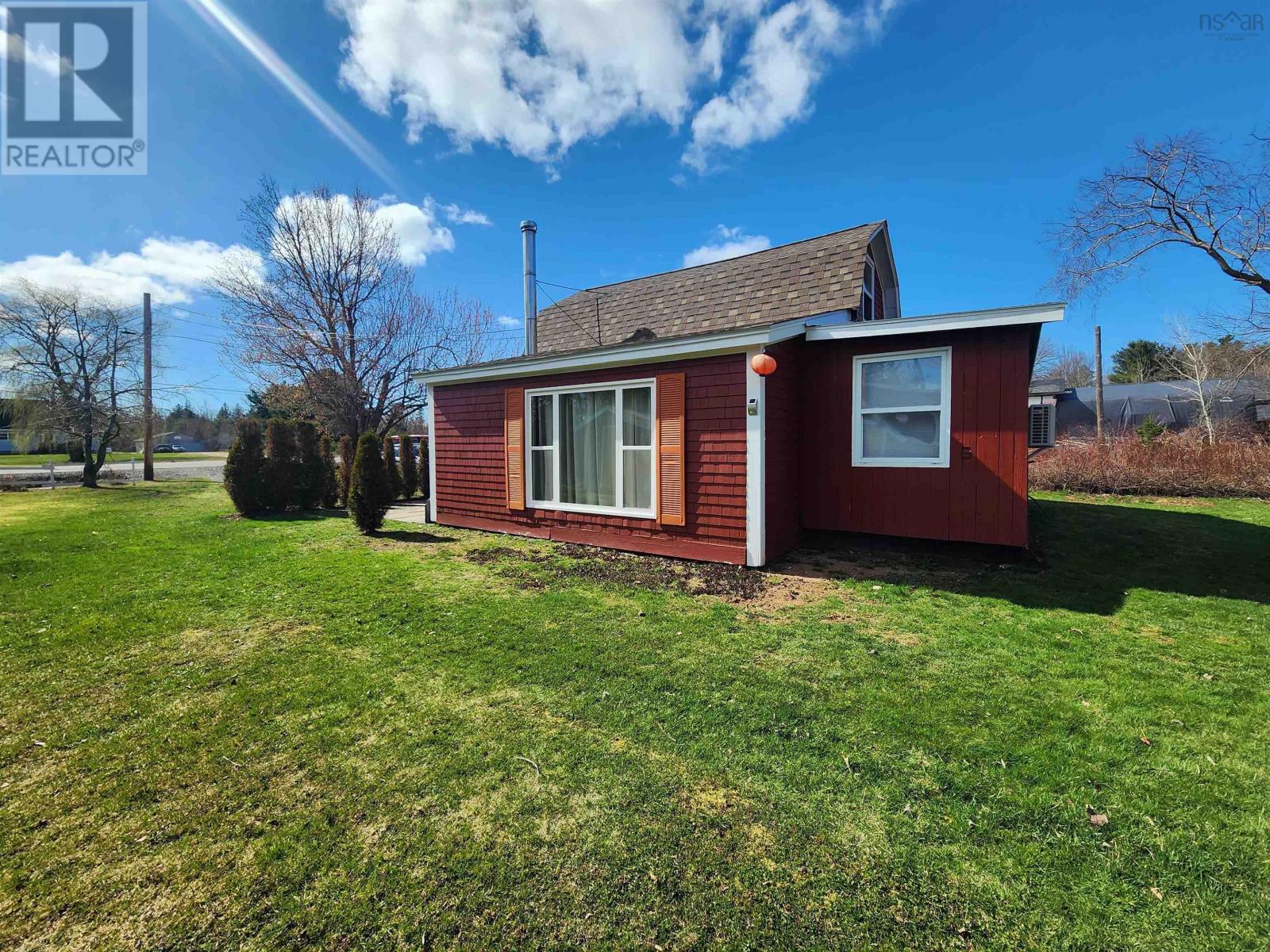 50 Victoria Road, Wilmot, Nova Scotia B0S 1P0 (25501721)