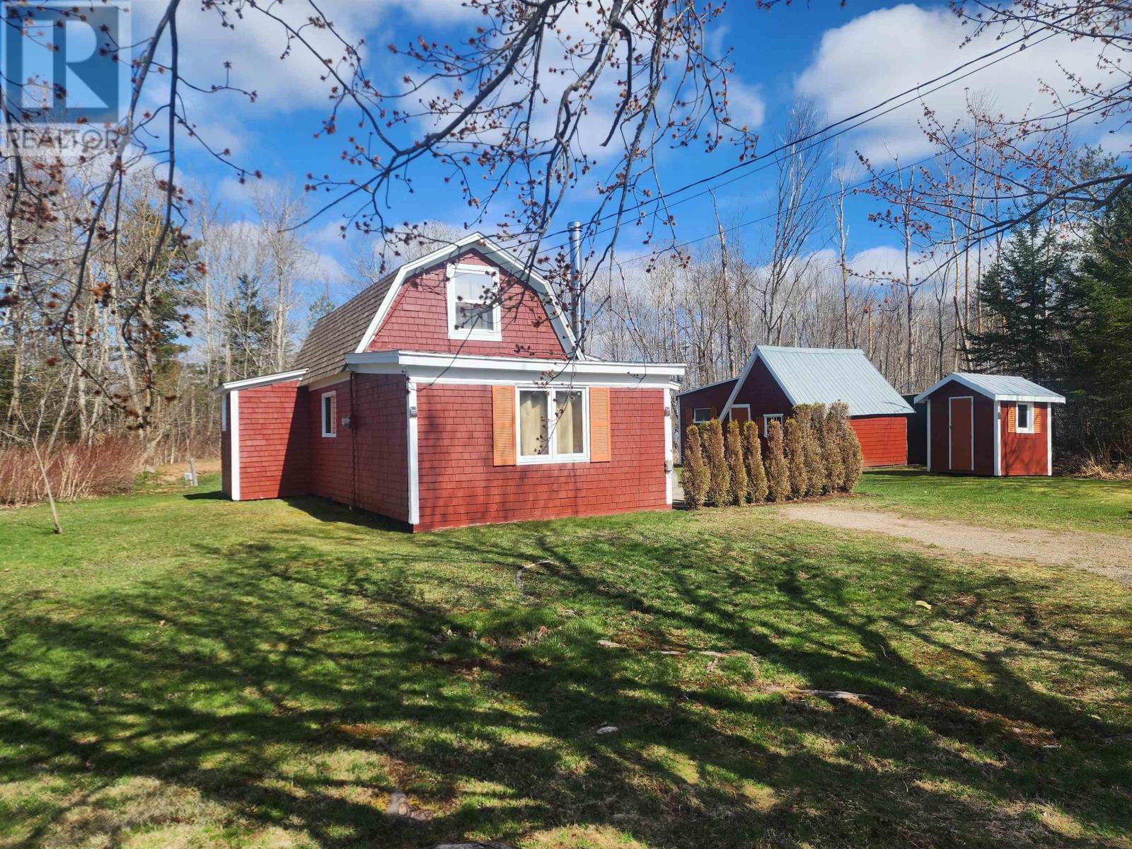 50 Victoria Road, Wilmot, Nova Scotia B0S 1P0 (25501721)